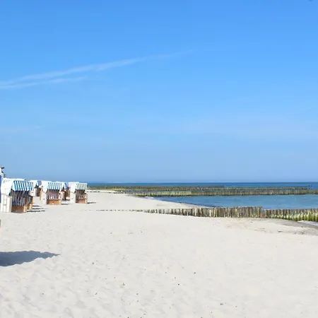 Denise Ostsee Hummel * Ostseebad Nienhagen